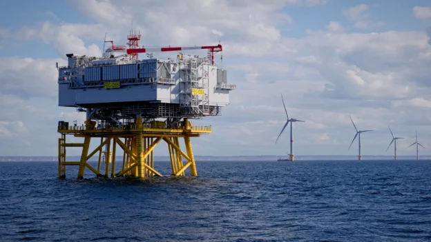 From Oil Rigs to Renewables: How Energy Professionals Are Powering the Green Transition